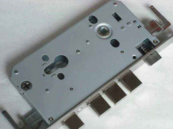 肃北24小时上门开锁公司